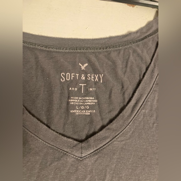 Large Grey American Eagle Shirt - Picture 2 of 3